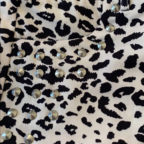 Leopard print shorts - Picture 3 of 4